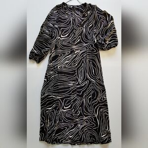 Zara Black And Cream Pattern V Neck Button Up Quarter Length Sleeve Midi Dress